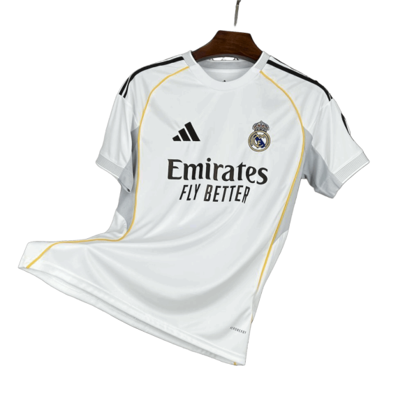Real Madrid 2025/26 Primera equipación