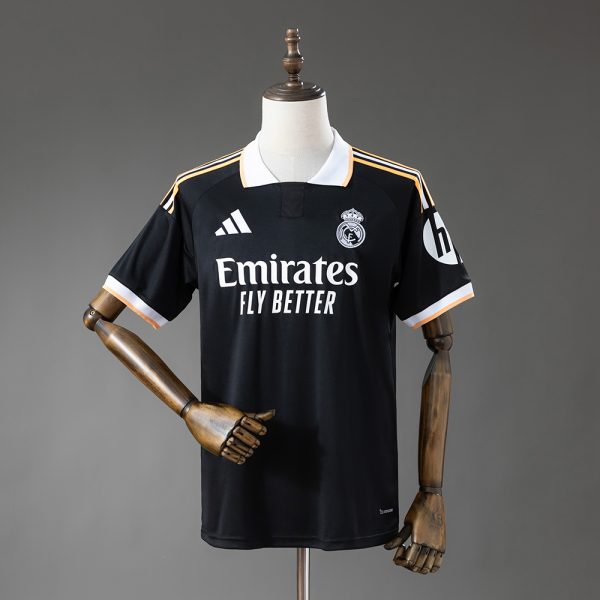Camiseta Real Madrid 2027 — Edición especial (Diseño 02)